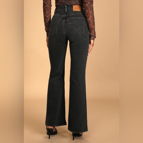 NWT Levi's 70's High Rise Flare Jeans - Picture 3 of 13